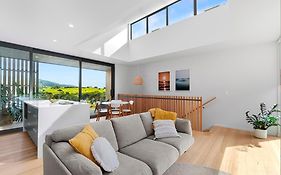 Coastal Living In Comfort